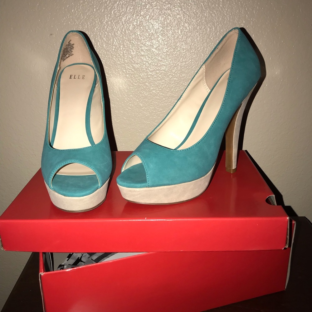 Brand New Elle Heels